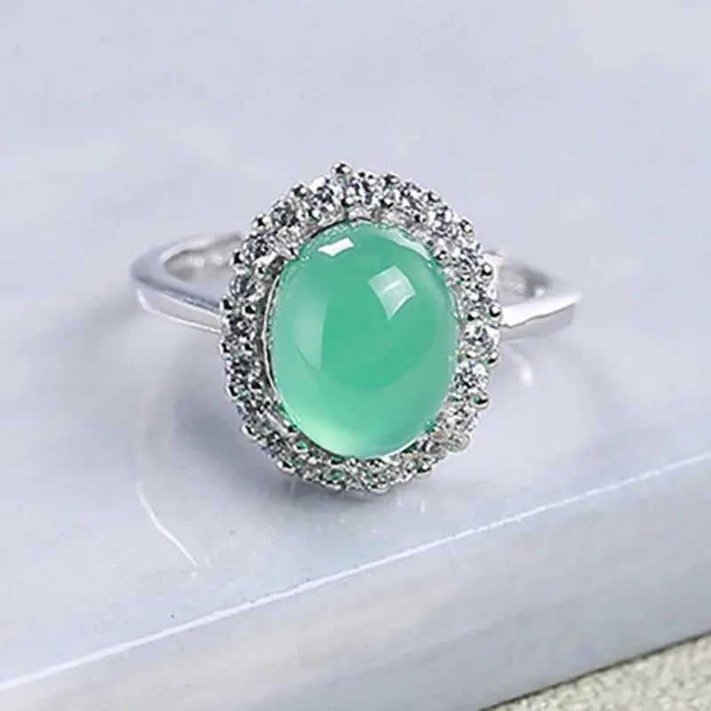 Vintage Emerald Stone Ring in Silver Unique Joyas