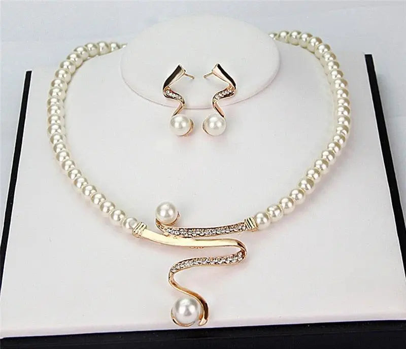 Natural Pearl Necklace + Earring Set Unique Joyas