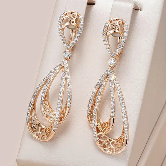 Elegant gold-shining earrings Unique Joyas