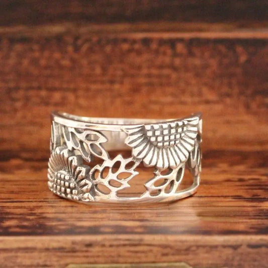 Vintage Hollow Sunflower Ring Unique Joyas